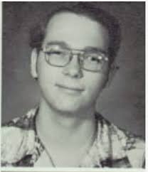 UHRIG, Robert Tony, class of 1977, was born September 15, 1959 in Soap  Lake, WA to Anton & Ruth. He performed with the Orchestra at Maryvale.  Robert passed away August 9, 2003