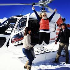 The Look On This Pilots Face As His Passenger Decides To Jump And Throw Her Arms Into The Air For A Pic While Under The Spinning Chopper Blades Best Funny Pictures