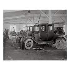 Auto Repair Garage 1926 Vintage Photo Poster Zazzle Com Car Repair Garages Garage Repair Auto Repair