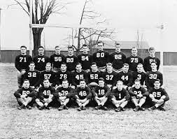 The most comprehensive coverage of the fighting irish football roster, schedule game summaries, scores, highlights on the web. Staying On Top 1943 Vs Iowa Pre Flight Moments 125 Football University Of Notre Dame