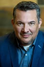 Sealing off the court from the public eye