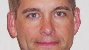 Butler seeks to help caucus with $$, joins gun group