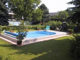 Ovales Stahlwandpool Mit Rollabdeckplane Pool Gartenpools Stahl
