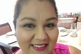 Angela Teaff's Instagram, Twitter & Facebook