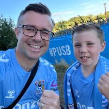 Jay Stuart (@SkyBlueJay)