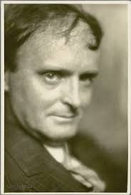 Eggs. Jist a short poem aboot foo gweed they are.