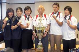 May 30, 2021 · レスリングの全日本選抜選手権第3日が東京・駒沢体育館で、10月の世界選手権（ノルウェー）の代表選考会を兼ねて行われ、女子55キロ級は桜井. ãƒ¬ã‚¹ãƒªãƒ³ã‚°å¥³å­æ—¥æœ¬ä»£è¡¨ãŒå¸°å›½ ã‚¹ãƒãƒ¼ãƒ„ ã‚«ãƒŠãƒ­ã‚³ By ç¥žå¥ˆå·æ–°èž
