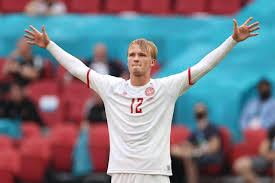 You are on the player profile of kasper dolberg, nice. M2qbfd2fnnw4jm