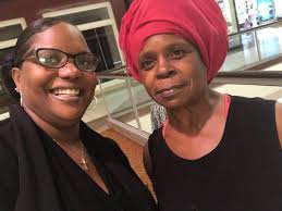 Miss Tubb my favourite teacher for science so lovely to bump into her 😍