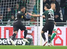 Obwohl sie sich viel vorgenommen und kurz vor dem saisonfinale noch den trainer gewechselt hatten, begann die entscheidende partie gegen borussia mönchengladbach gleich mit. Atzkjmmt7kosom