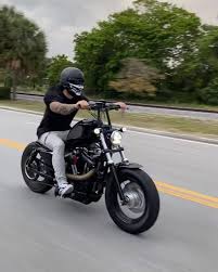 Read on to find 35 top scoring helmets from the big brands. Top 10 Best Motorcycle Helmets Of 2021 Artofit