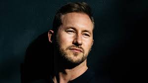 Archie Hamilton Picks 10 of the Best Old-School UK Tech House Tunes