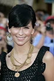 Bump Watch: Jennifer Love Hewitt Braces for Motherhood