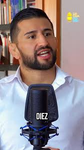 💥 Hoy martes en #LuchadoresElPodcast llega una historia de fuerza, dolor y  esperanza., Alexander “Rolo” Torres, el primer colombiano en competir en la  UFC, se enfrenta a la batalla más dura: el ...