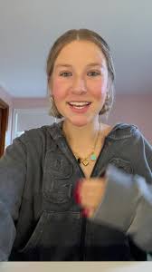 Ali22120 Space Bun Video