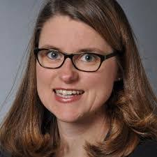 Eva Walter's Instagram, Twitter & Facebook