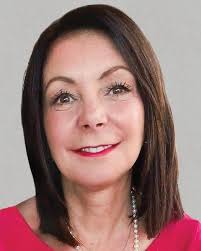 Michelle "née Paris" Mainville