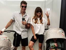 Anna married wojciech lewandowski on month day 1911, at age 21 at marriage place, new hampshire. Anna Lewandowska Has Already Voted She Took A Selfie At The Polling Station O2 World Today News