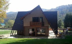 Cabane de vacanta din lemn. Cabane Si Pensiuni Din Lemn Barat System Harghita