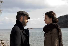 Ή μάλλον τους ρόλους των. To Nhsi Erxetai Na Mas Ta3idepsei Vita Gr