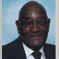 Elisha Pace's Instagram, Twitter & Facebook