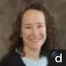 Courtney Crews's Instagram, Twitter & Facebook