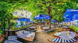Möchten sie eine beschreibung für diesen eintrag ergänzen? Biergarten Picture Of Loewenbraeu Baden Baden Tripadvisor