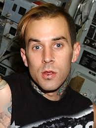Show travis barker looks with Travis Barker Wikiquote