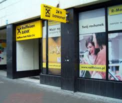 Jest to bank komercyjny należący do austriackiej grupy raiffeisen zentralbank österreich ag (rzb), a jego wyłącznym. 150sec