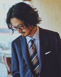 Two months later, あっぱ pianist and vocalist 伊澤一葉 (ichiyo izawa) and 浮雲 (ukigumo) joined tokyo jihen as the replacement keyboardist and guitarist. ã„ã„ã­ 62ä»¶ ã‚³ãƒ¡ãƒ³ãƒˆ3ä»¶ 1978å¹´åˆå¹´ Ringoplease ã®instagramã‚¢ã‚«ã‚¦ãƒ³ãƒˆ é•·å²¡äº®ä»‹ æµ®é›² æ±äº¬äº‹å¤‰ ãƒšãƒˆãƒ­ãƒ¼ãƒ«ã‚º æ¤Žåæž—æªŽ æž—æªŽç­ é•·å²¡äº®ä»‹ é«ªåž‹ ãƒ¡ãƒ³ã‚º ãƒ¡ãƒ³ã‚º ã‚¹ã‚¿ã‚¤ãƒ«