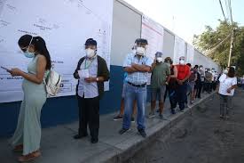 | cerca de las 08h00 hora local (13h00 gmt) de este domingo se dio inicio a la apertura de los centros electorales para la segunda vuelta en la que. Electores Acudiran A 11 918 Locales De Votacion En Comicios Por Segunda Vuelta Noticias Agencia Peruana De Noticias Andina