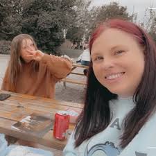 Rhiannon Goodall (@softpetals)