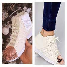 Mulpix Adidas Superstar Gizli Topuk Bronze Metal Toe Spor Ayakkabi Turkiyede Satisi Olmayan Son Gunlerin En Populer Yepyeni Mode Ayakkabilar Adidas Topuklular
