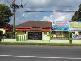 Pelaku umkm kabupaten bandung yang ingin dapat bantuan langsung tunai neneng menambahkan pendaftaran akan ditutup sampai minggu 29 november 2020. Balai Latihan Kerja Wikipedia Bahasa Indonesia Ensiklopedia Bebas