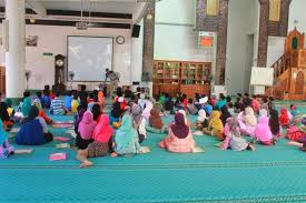 Berbicara tentang tanah palestina, tentu yang terbayang di benak kita adalah sosok bangunan masjidil aqsa. Kem Cuti Sekolah Masjid Al Hidayah Kelana Jaya Nova Q Services