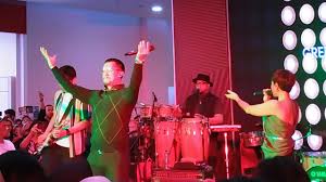 Malaysian rapper malique's disapparance from the local entertainment scene remains a hot topic among local fans even after so long. 5 Fakta Perceraian Angga Maliq D Essentials Dan Melanie Putria Kumparan Com