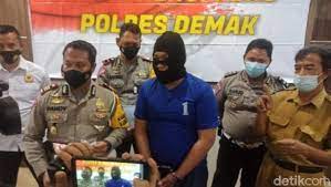 Pt prt demak milik siaapa? Sedekah Laut Larungan Kepala Kerbau Di Demak Jepara Terimbas Covid 19 Solopos Com