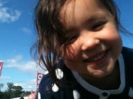 Abby Loudon's Instagram, Twitter & Facebook