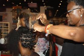 A Sheamoisture Stylist Using Sheamoisture Salon Professionals At The Premiere In Orlando Salon Professional Sally Beauty Shea Moisture Products