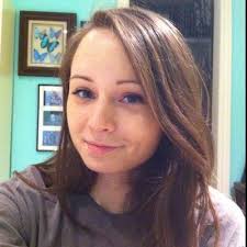 Erin Luke (@ewinLuke)