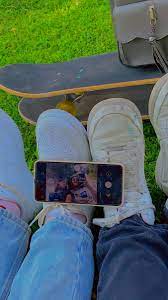 Friends Skateboard Girl Indie Filter Indie Kids Indie Girls Iphone Photo Ideas Skateboard Photos Cute Instagram Pictures Indie Kids