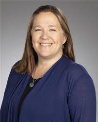 thumbnail.aspx?I=https://cdn-images.kyruus.com/providermatch/phs/photos/500/hall-laura-1255781340.jpg&W=370&H=450