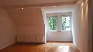Die zimmer teilen sich mit einem großen wohnzimmer, großen schlafzimmer korridor bad, kinderzimmer und küche. 3 Zimmer Wohnung Zu Vermieten Dillbrinkstr 30 45894 Gelsenkirchen Buer Gelsenkirchen Mapio Net
