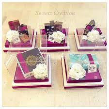 Hantaran pertunangan yang ditempah oleh nur afiqah dari muar bertemakan pink dan cream. Dulang Hantaran Also Done By Sweetz Creation Fb I Highly Recommend Them For Their Friendly And Great Service Pernikahan Ide Perkawinan Perkawinan