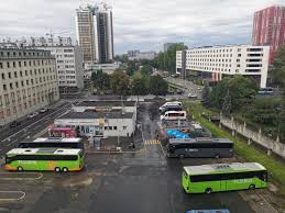 System obejmuje 194 km pojedynczego toru (2015), po którym regularnie kursuje 27 linii (22 zwykłe, 2 kst i 3 nocne). Z Nowego Miedzynarodowego Dworca Autobusowego W Katowicach Nie Pojada Autobusy Dalekobiezne Katowice Nasze Miasto