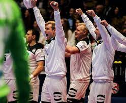 * garralda (ademar) * salvador puig (barcelona) rückraum mitte und links: Espger Wer Lauft Auf Die Kader Spanien Und Deutschland Fur Das Spitzenspiel Der Handball Em
