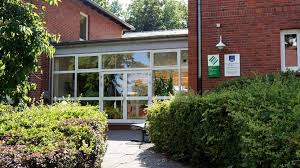 Malentes stil lässt sich wohl am besten als basslastiger, rockiger, funky electro. Bad Malente Berufliche Schule Des Kreises Ostholstein In Eutin