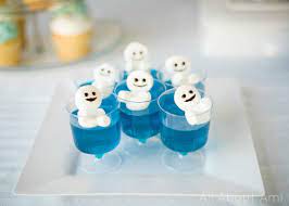 Stephanie On Instagram Aren T These Snowgies From Frozen Fever Sooo Cute We Made T Frozen Fever Birthday Frozen Themed Birthday Party Frozen Birthday Party