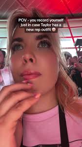 Taylor Swift Reputation Tour Outfit Ideas