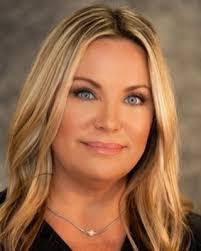 Amy Ison's Instagram, Twitter & Facebook